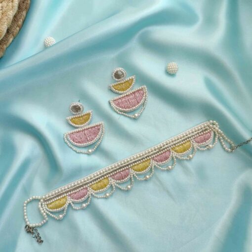 Ava beaded choker with earrings